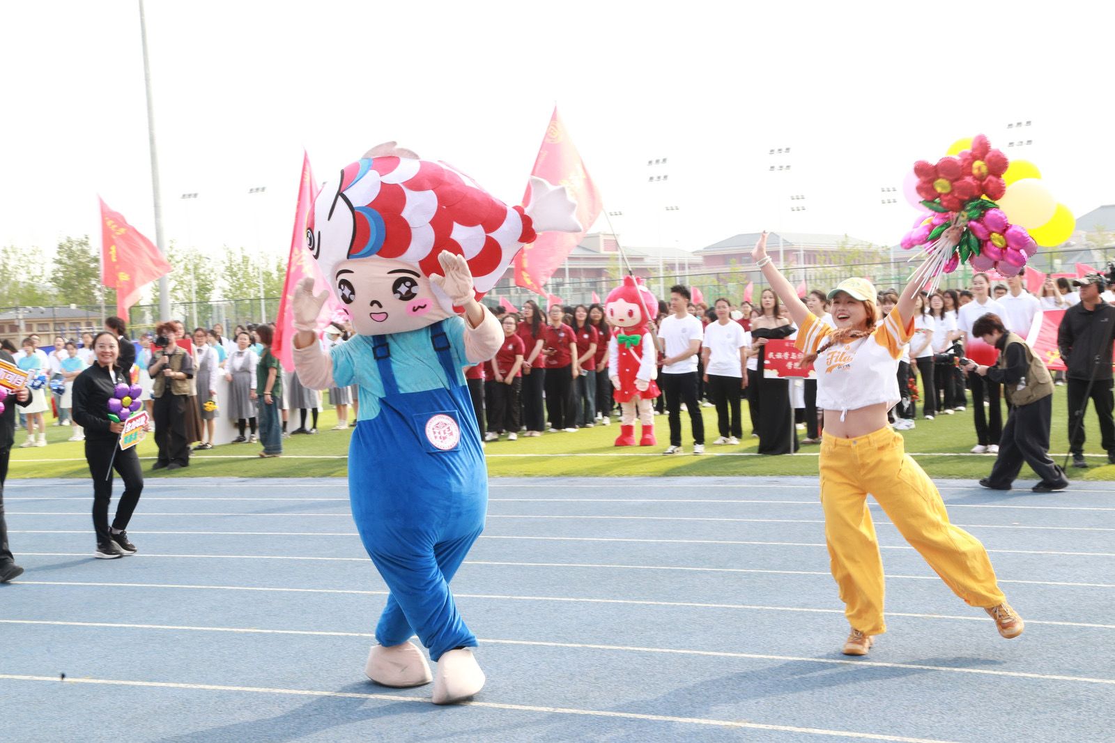 【图集】星空平台客服第58届田径运动会开幕！
