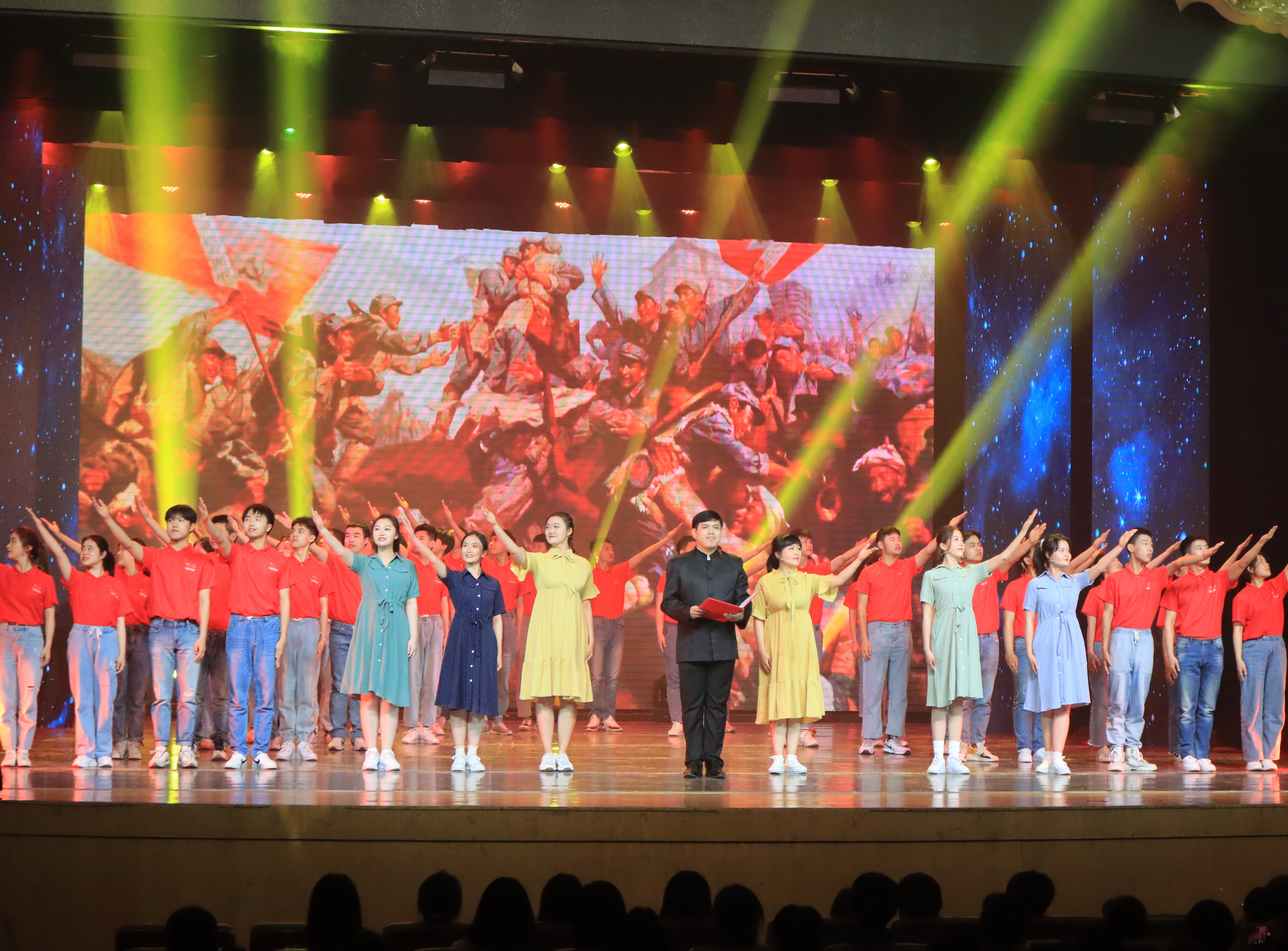 星空平台客服庆祝中国共产党成立100周年诗颂会“我从延安来，永远跟党走”隆重上演